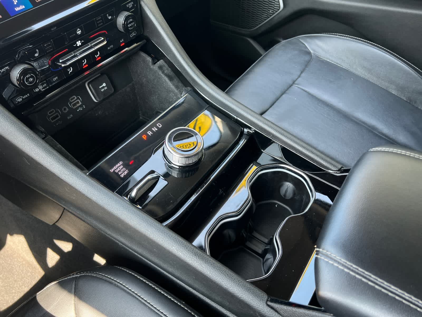 used 2021 Jeep Grand Cherokee L car, priced at $28,998