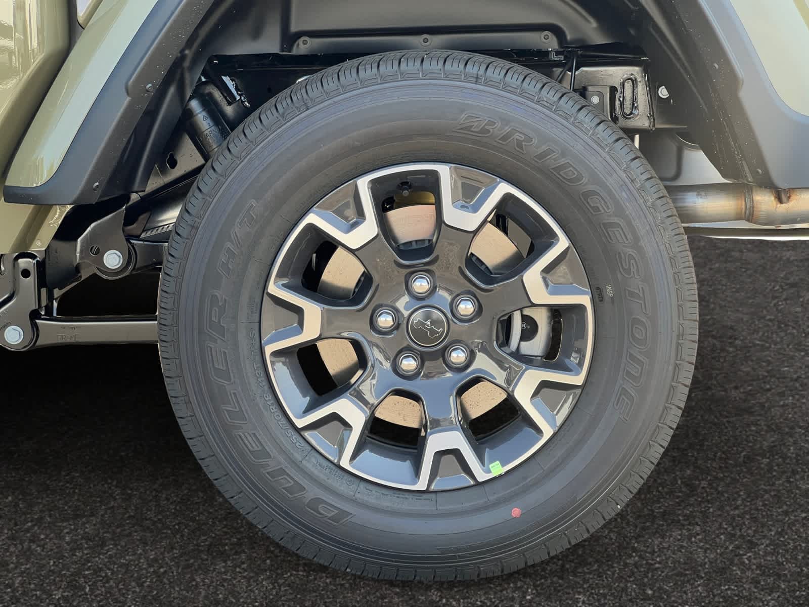 new 2025 Jeep Gladiator car, priced at $55,925