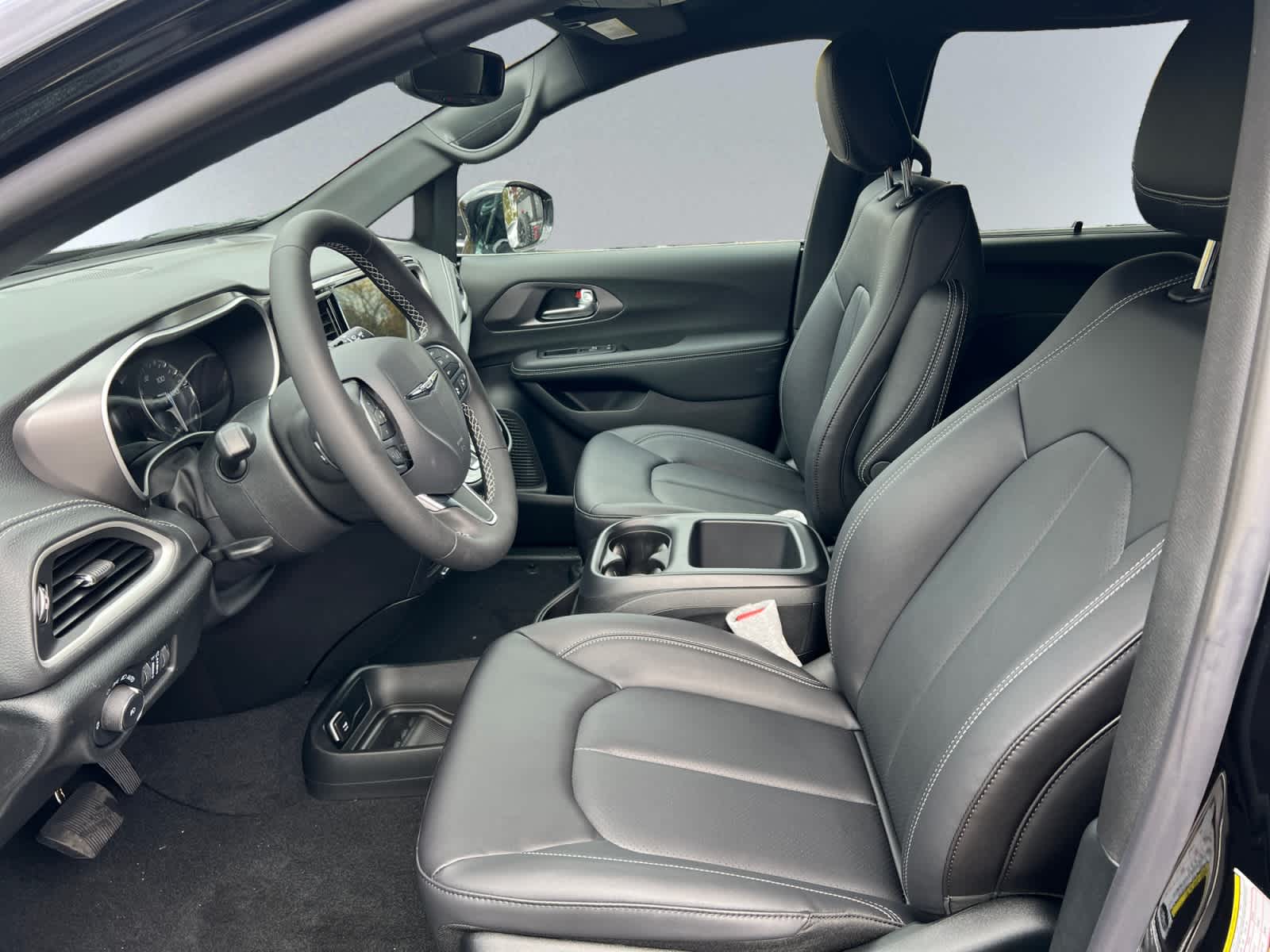 new 2026 Chrysler Pacifica car, priced at $45,865