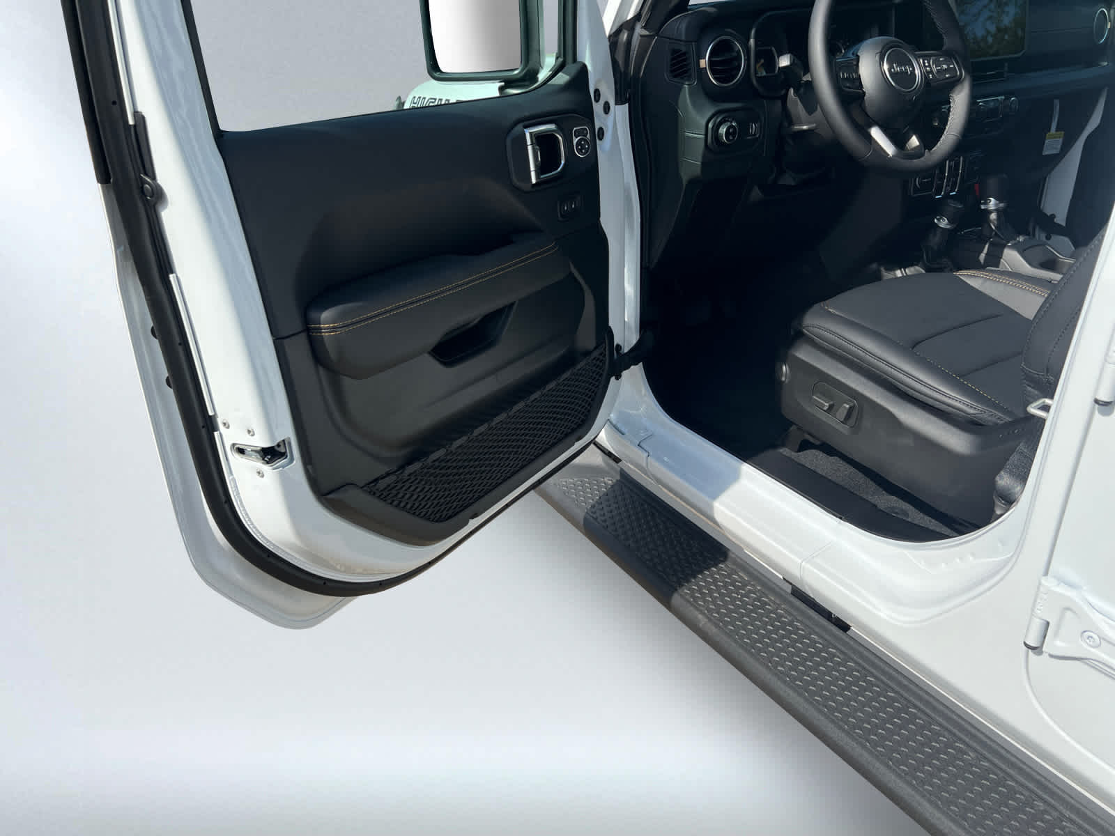 new 2025 Jeep Gladiator car, priced at $46,155