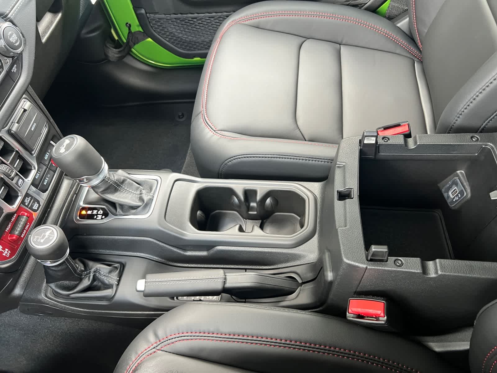 new 2025 Jeep Wrangler car, priced at $61,095