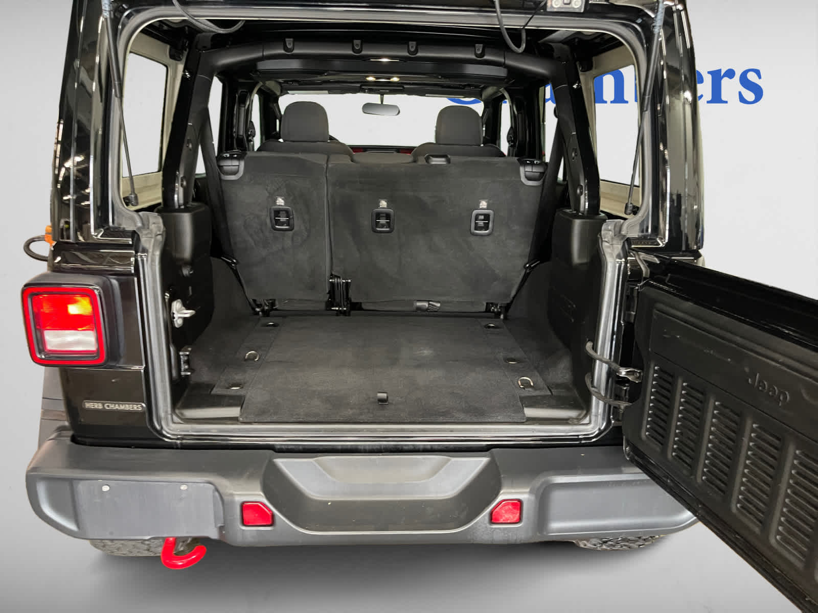 used 2019 Jeep Wrangler car, priced at $33,497