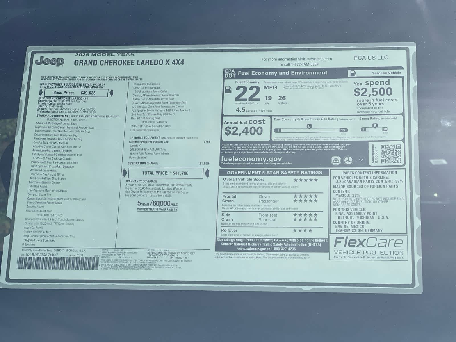new 2025 Jeep Grand Cherokee car, priced at $37,680