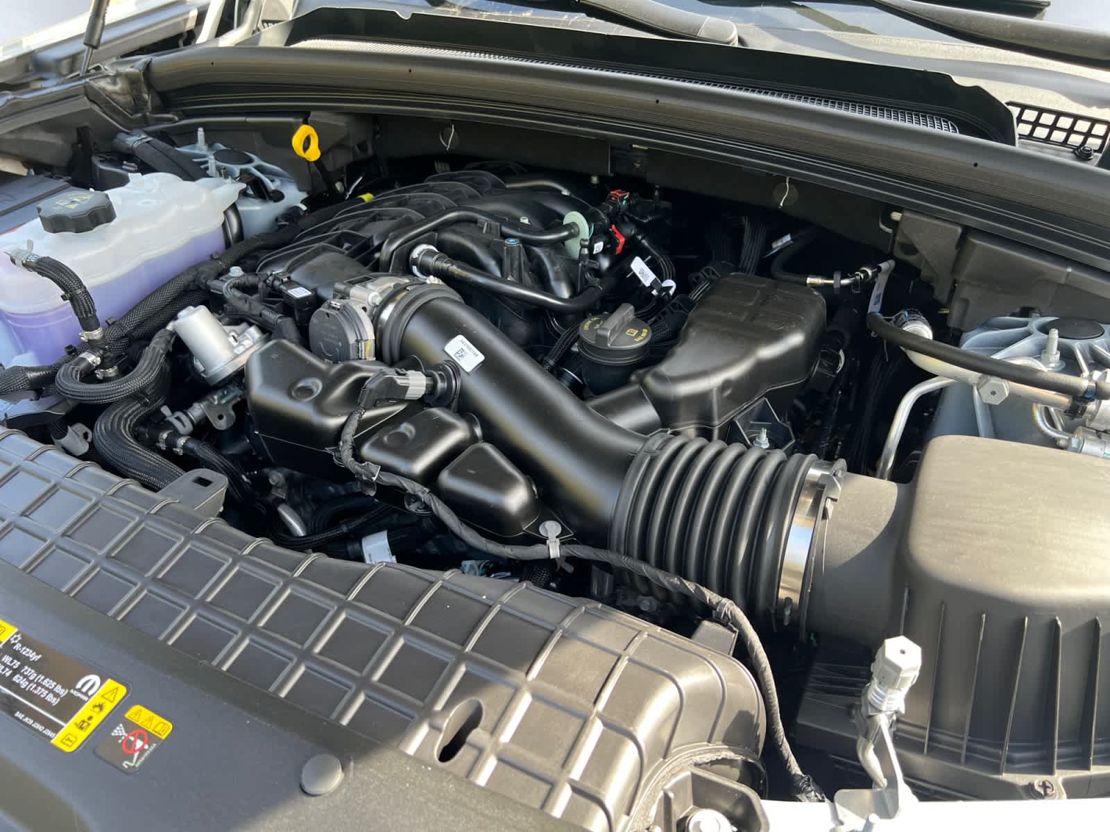new 2025 Jeep Grand Cherokee car, priced at $37,680
