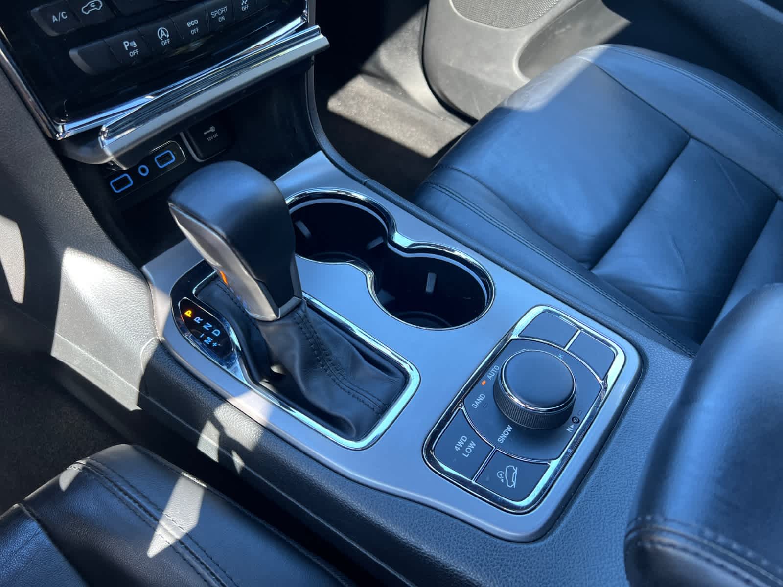 used 2022 Jeep Grand Cherokee WK car, priced at $30,497