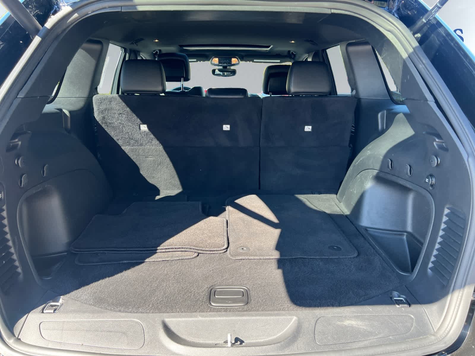 used 2022 Jeep Grand Cherokee WK car, priced at $30,497