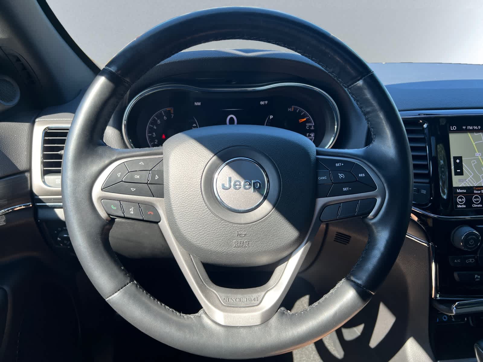 used 2022 Jeep Grand Cherokee WK car, priced at $30,497