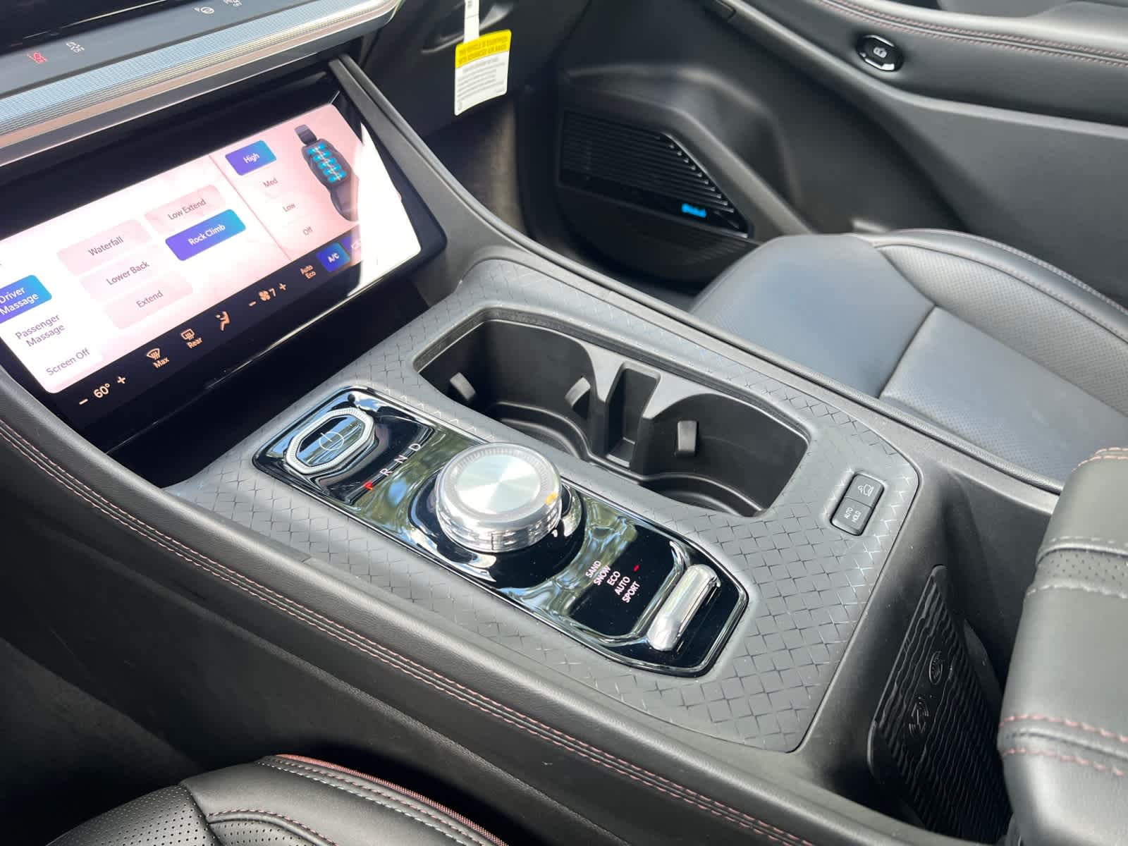 new 2025 Jeep Wagoneer S car, priced at $67,190