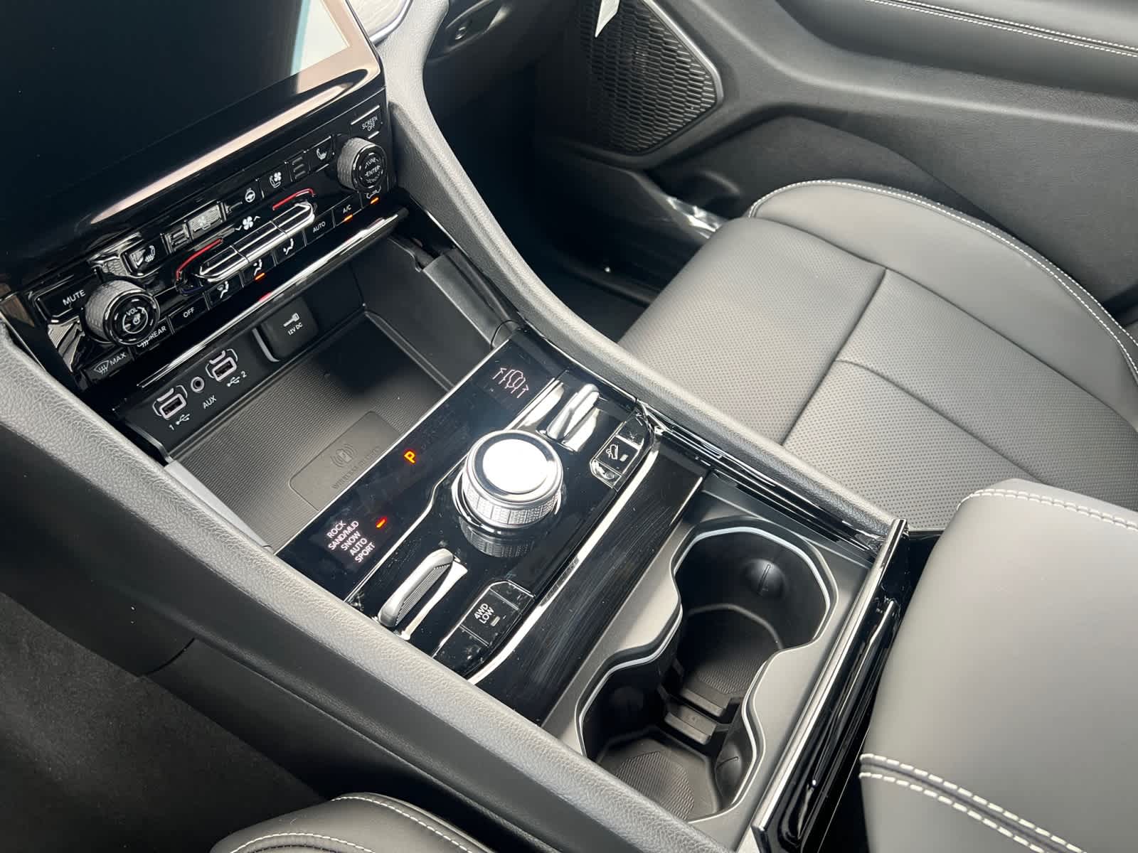 new 2025 Jeep Grand Cherokee car, priced at $64,530