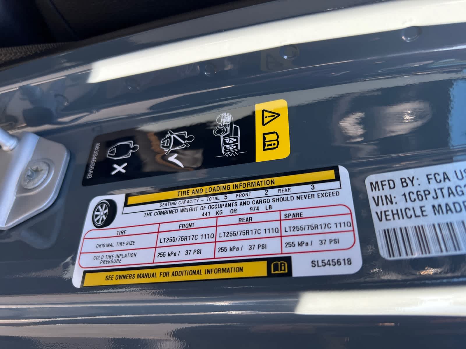 new 2025 Jeep Gladiator car, priced at $46,750