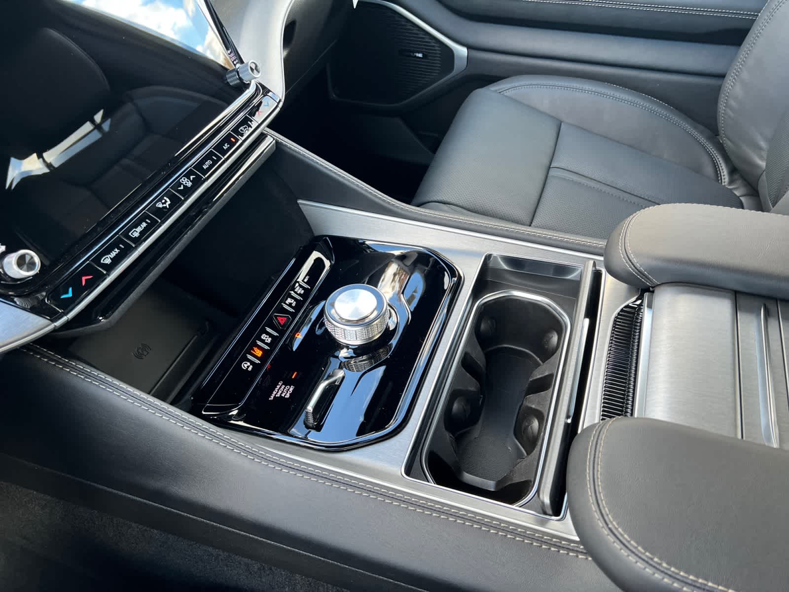 new 2025 Jeep Wagoneer car, priced at $65,730