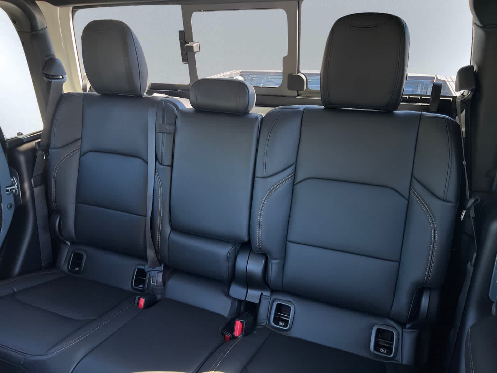 new 2025 Jeep Gladiator car, priced at $46,750