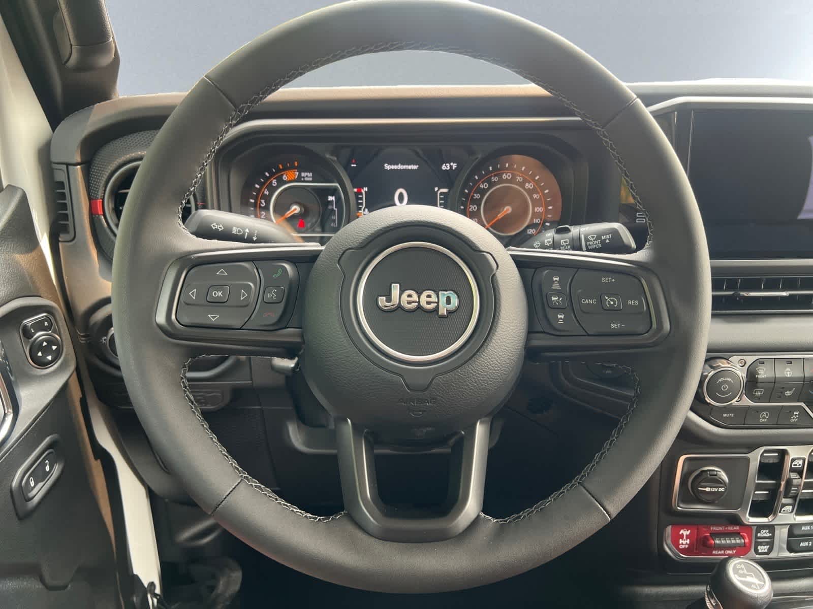 new 2025 Jeep Wrangler car, priced at $59,405