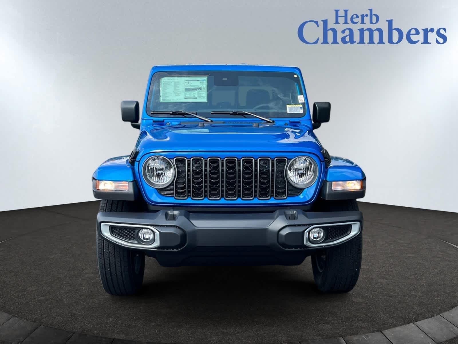 new 2025 Jeep Gladiator car, priced at $55,925