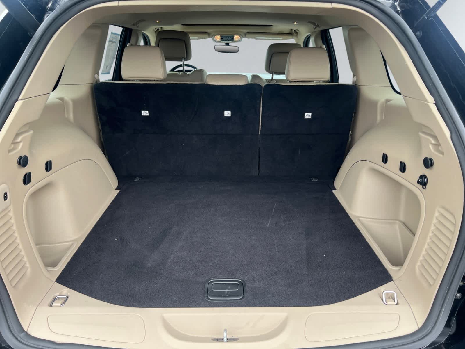 used 2021 Jeep Grand Cherokee car, priced at $28,998