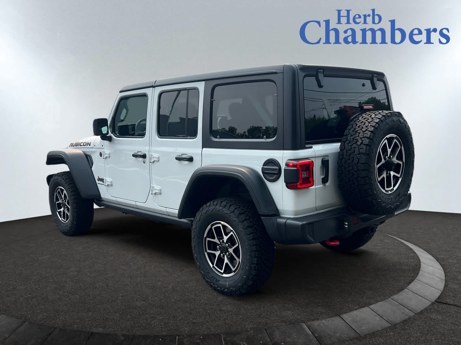 new 2025 Jeep Wrangler car, priced at $59,405