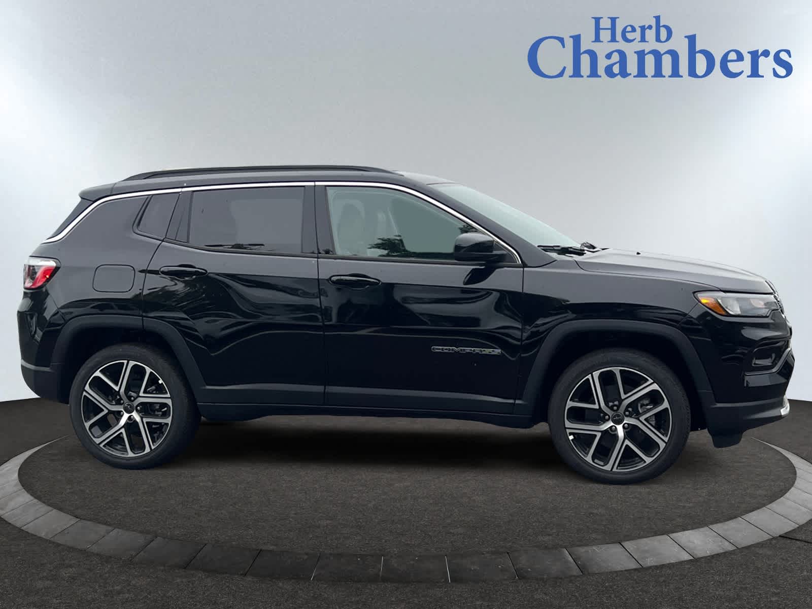 new 2025 Jeep Compass car, priced at $33,985