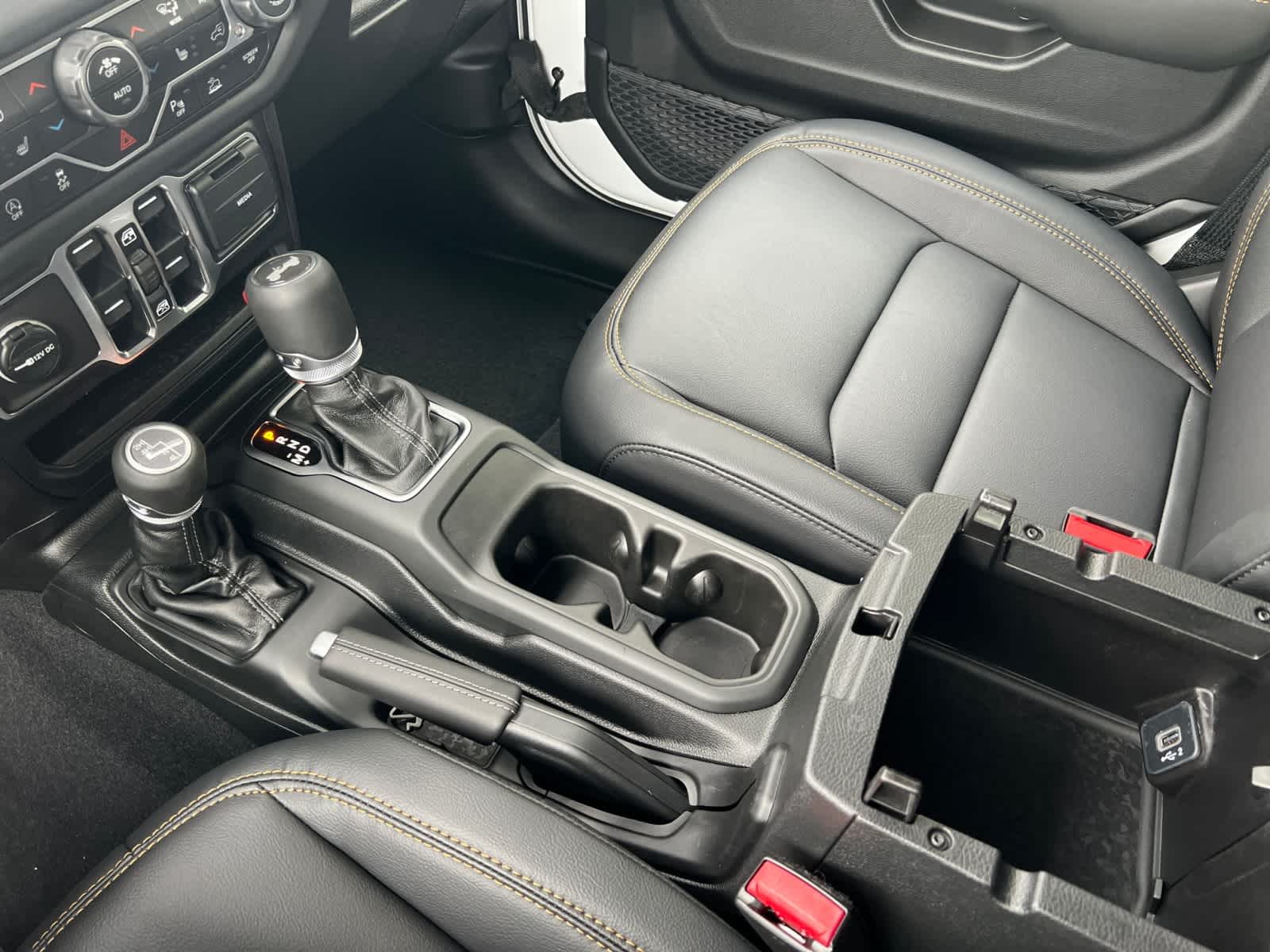 new 2025 Jeep Wrangler car, priced at $57,525