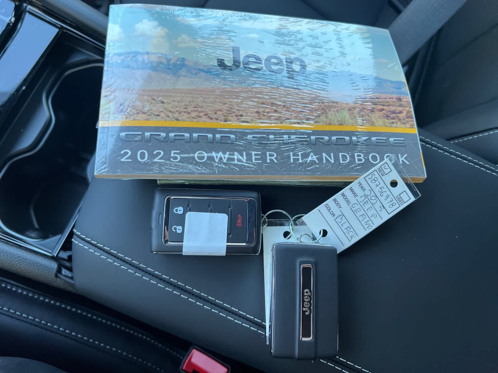 new 2025 Jeep Grand Cherokee car, priced at $57,485