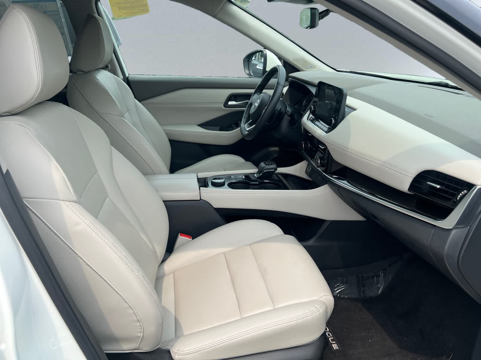 used 2023 Nissan Rogue car, priced at $28,998