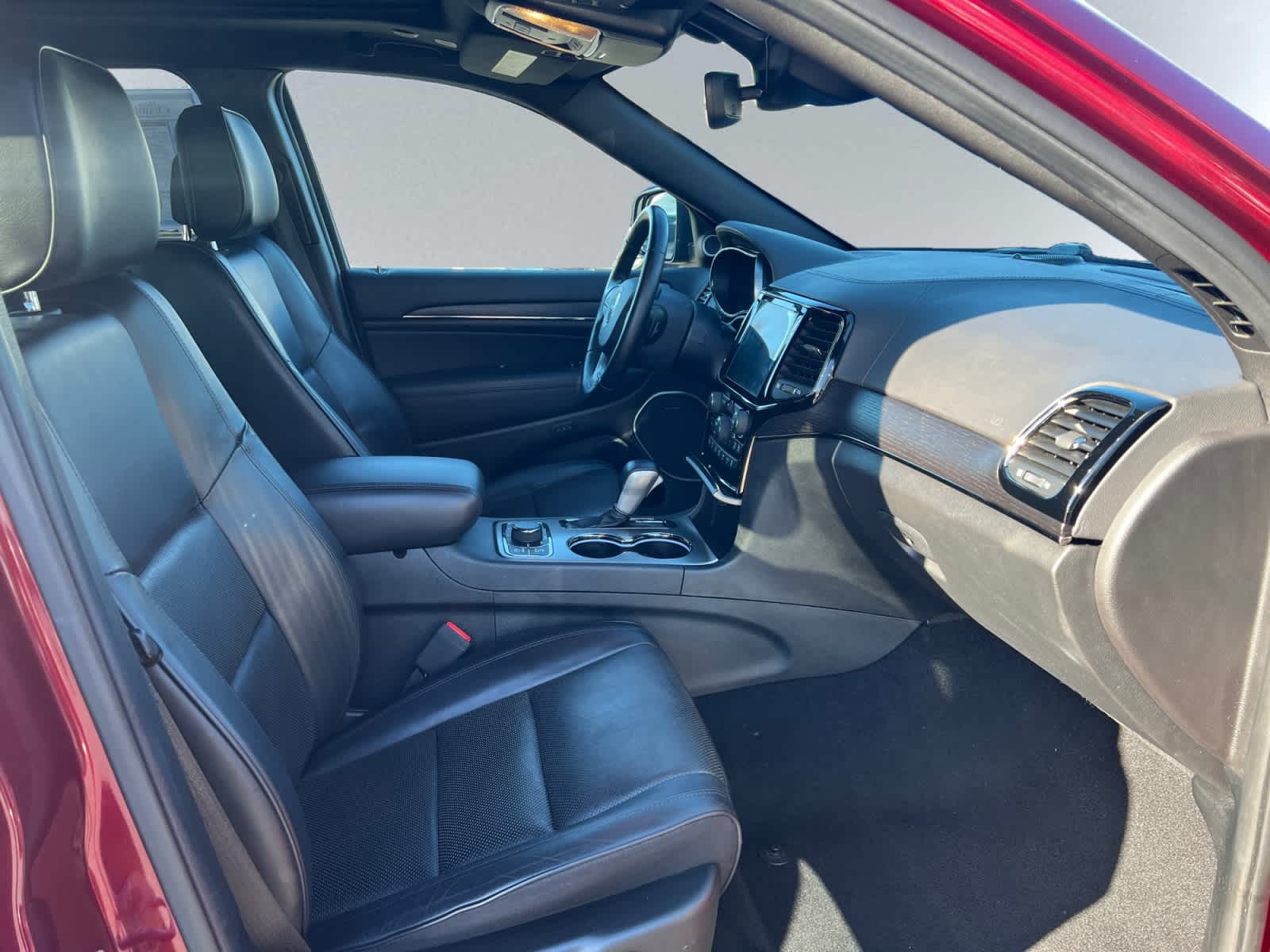 used 2020 Jeep Grand Cherokee car, priced at $26,397