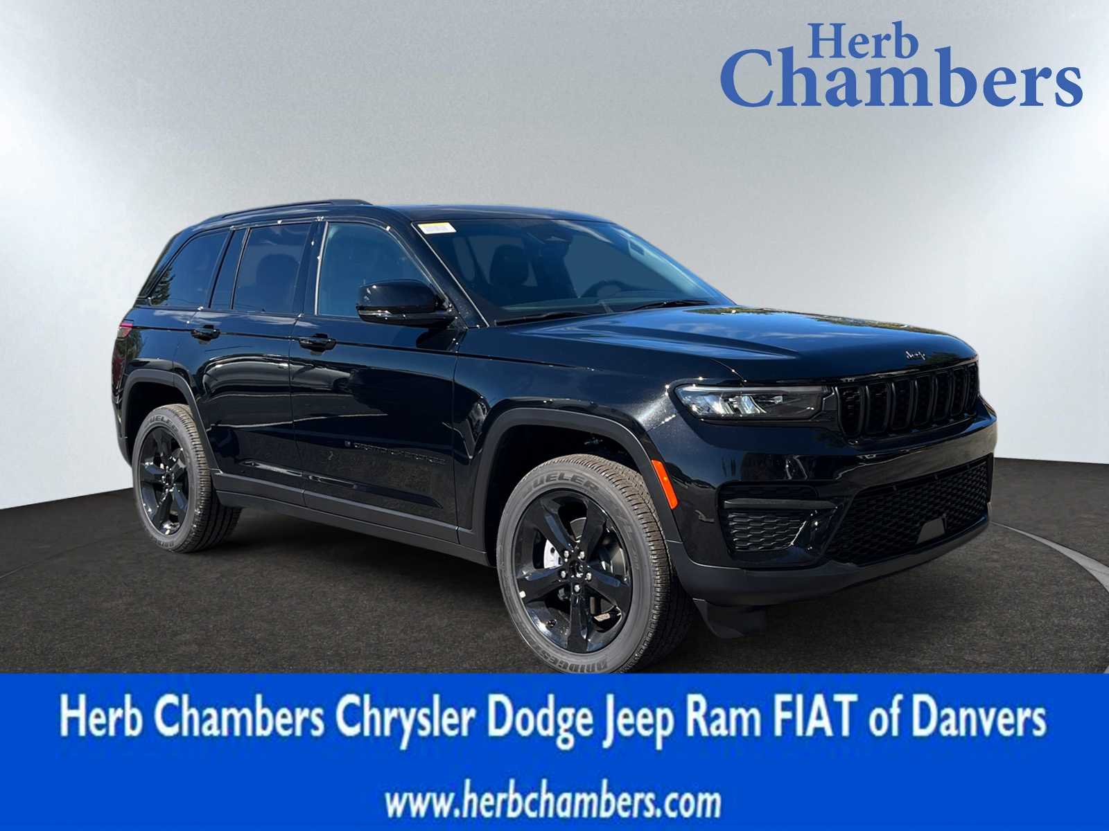 new 2025 Jeep Grand Cherokee car, priced at $45,270