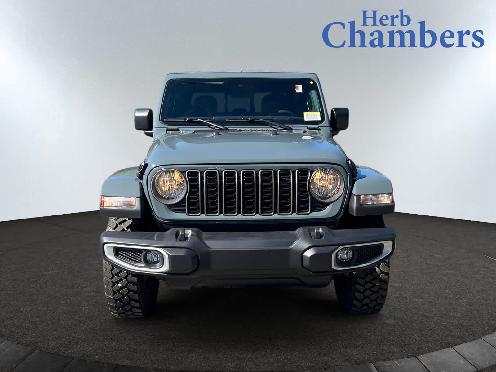 new 2025 Jeep Gladiator car, priced at $46,750