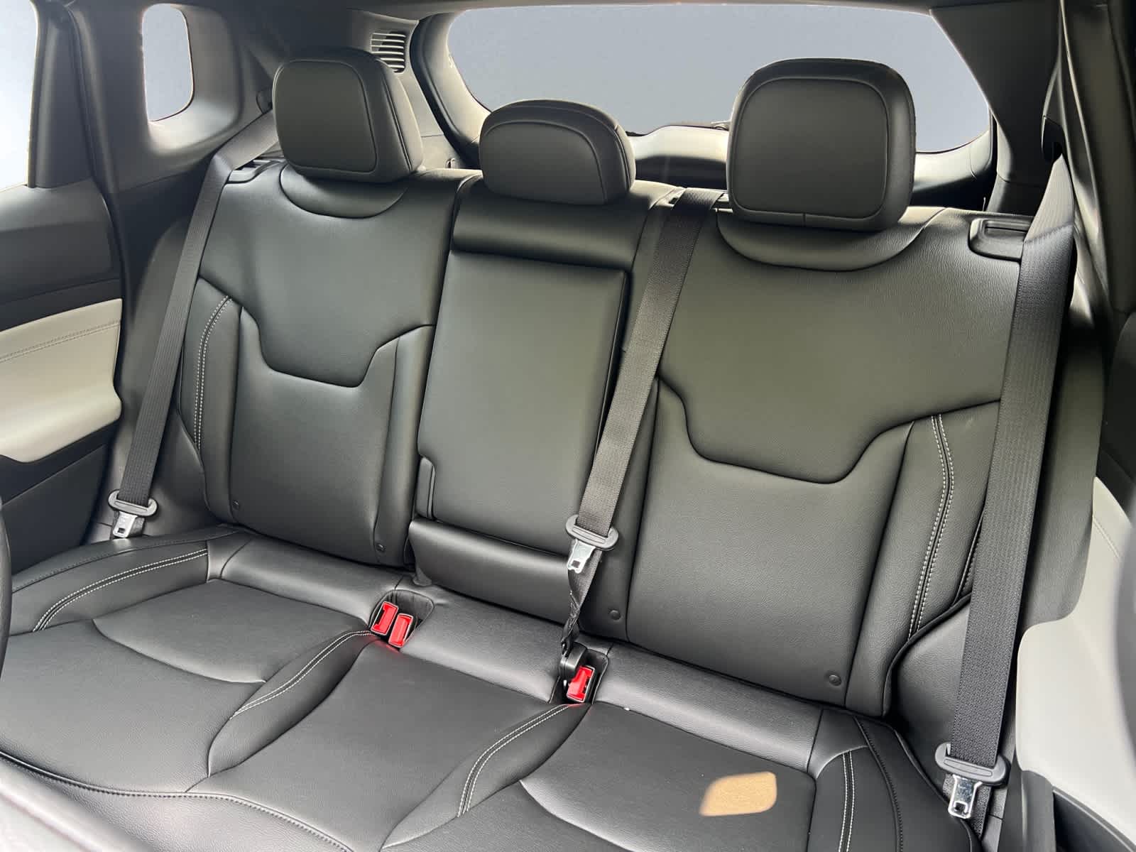 new 2025 Jeep Compass car, priced at $37,260