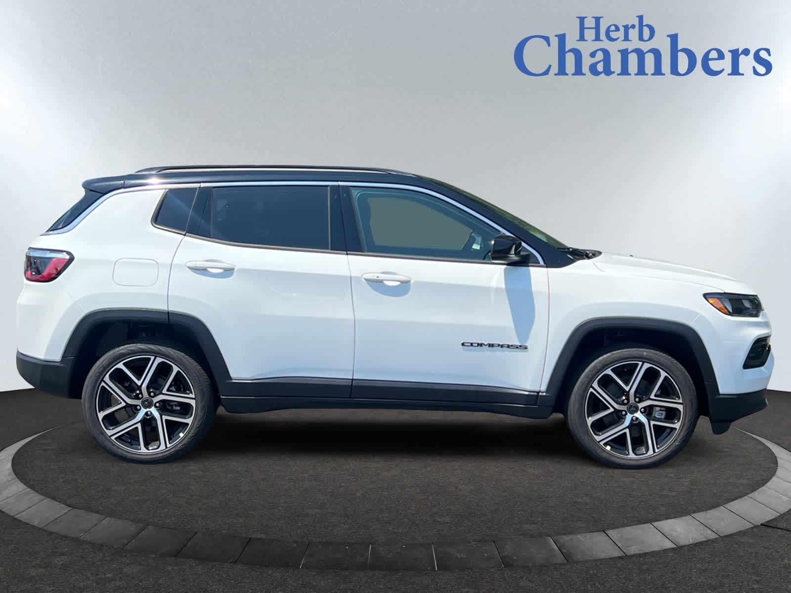 new 2025 Jeep Compass car, priced at $33,390