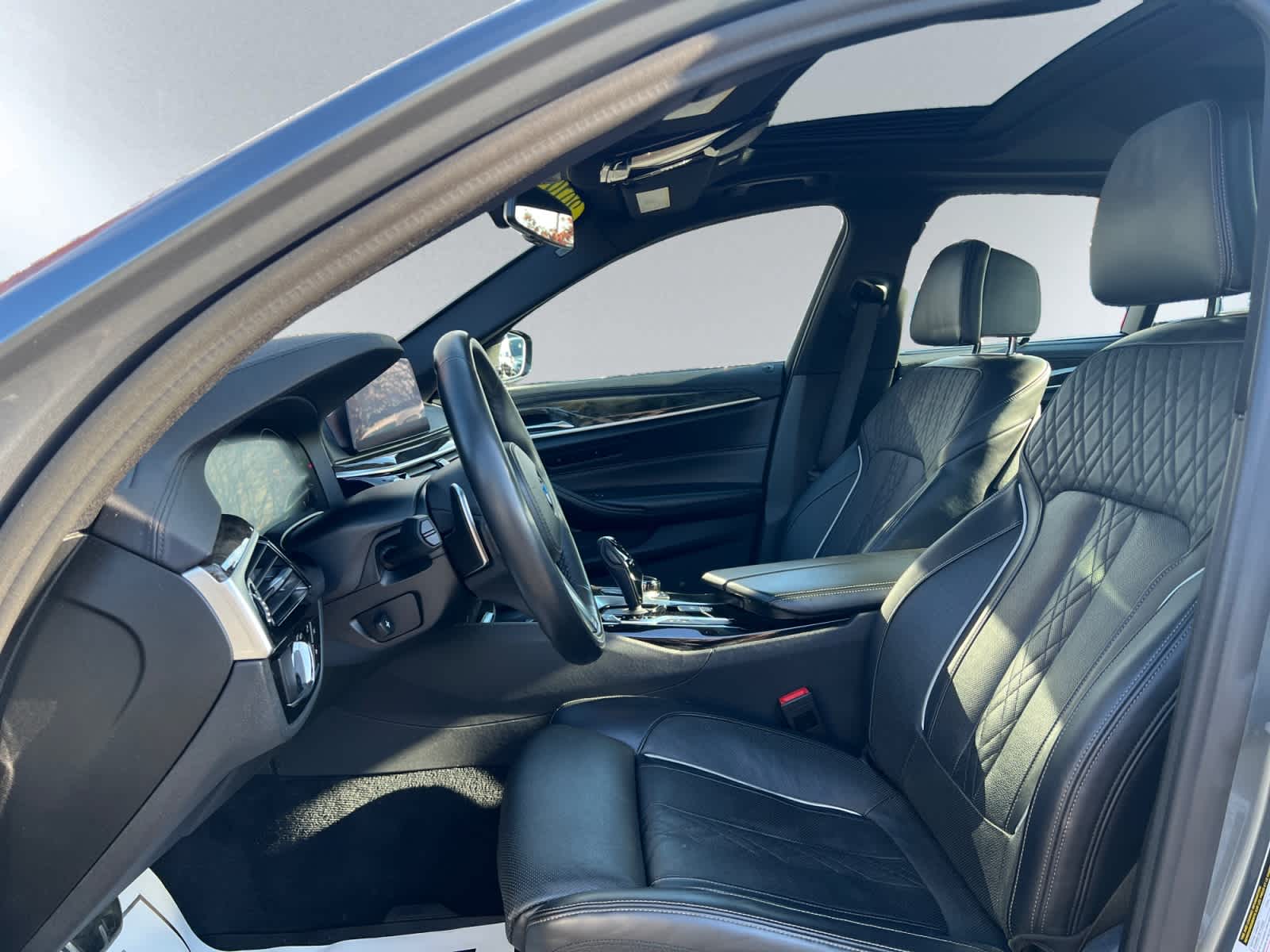 used 2019 BMW M550i car, priced at $32,497