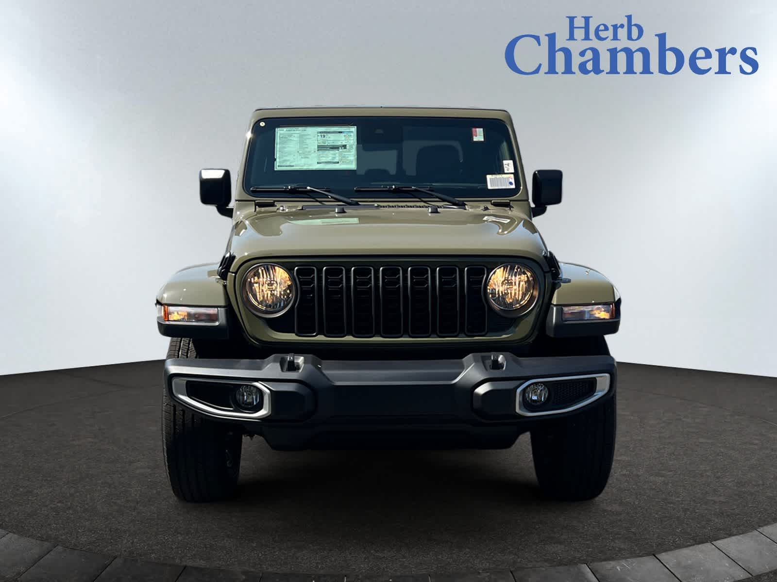 new 2025 Jeep Gladiator car, priced at $55,925
