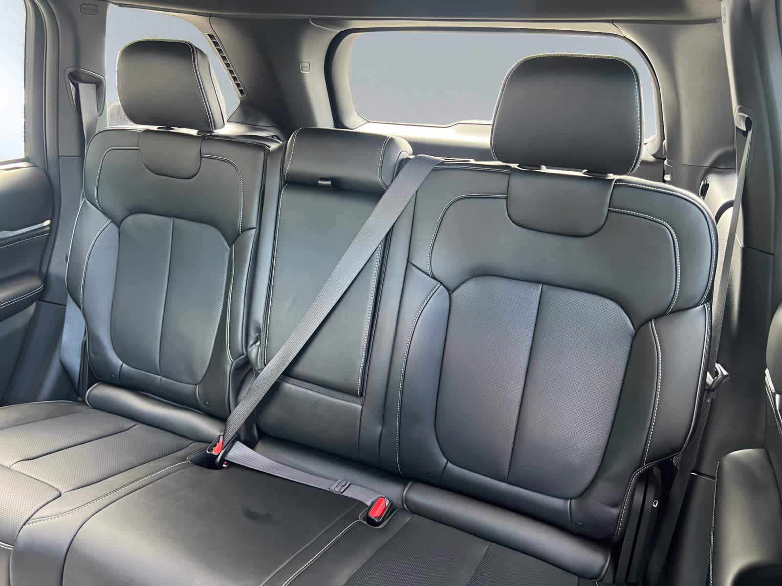 new 2025 Jeep Grand Cherokee car, priced at $65,125