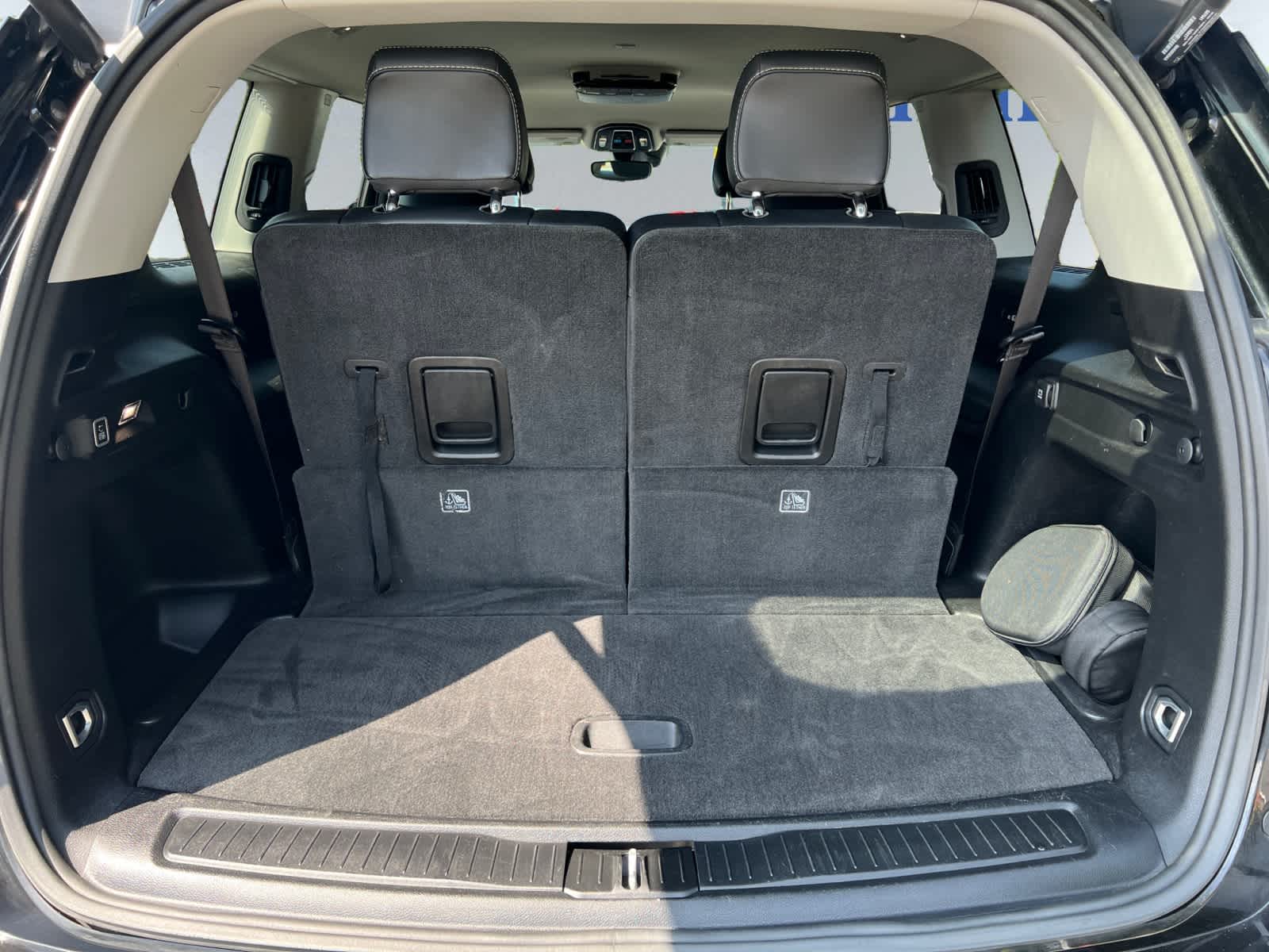 used 2021 Jeep Grand Cherokee L car, priced at $28,998