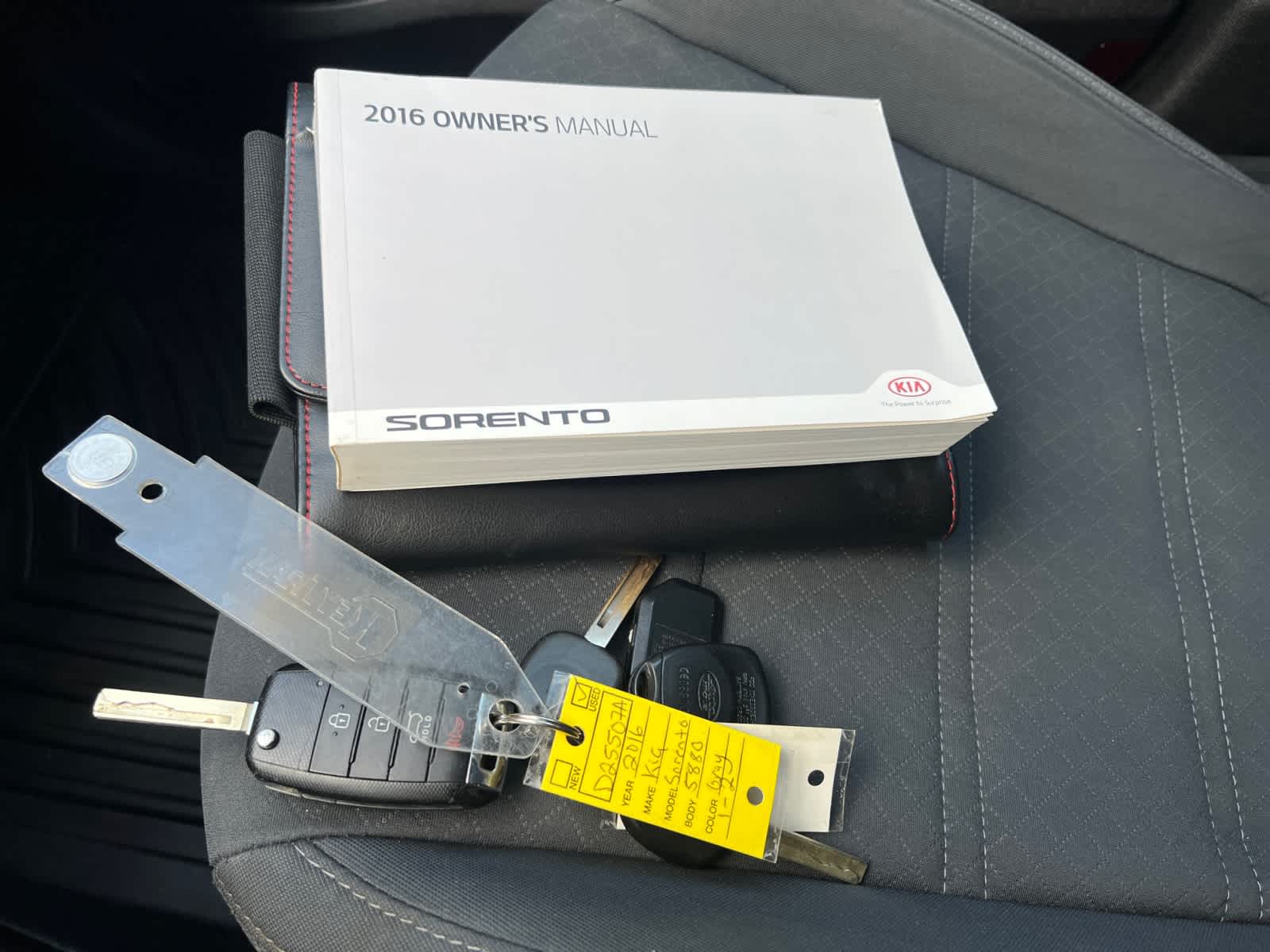 used 2016 Kia Sorento car, priced at $13,998
