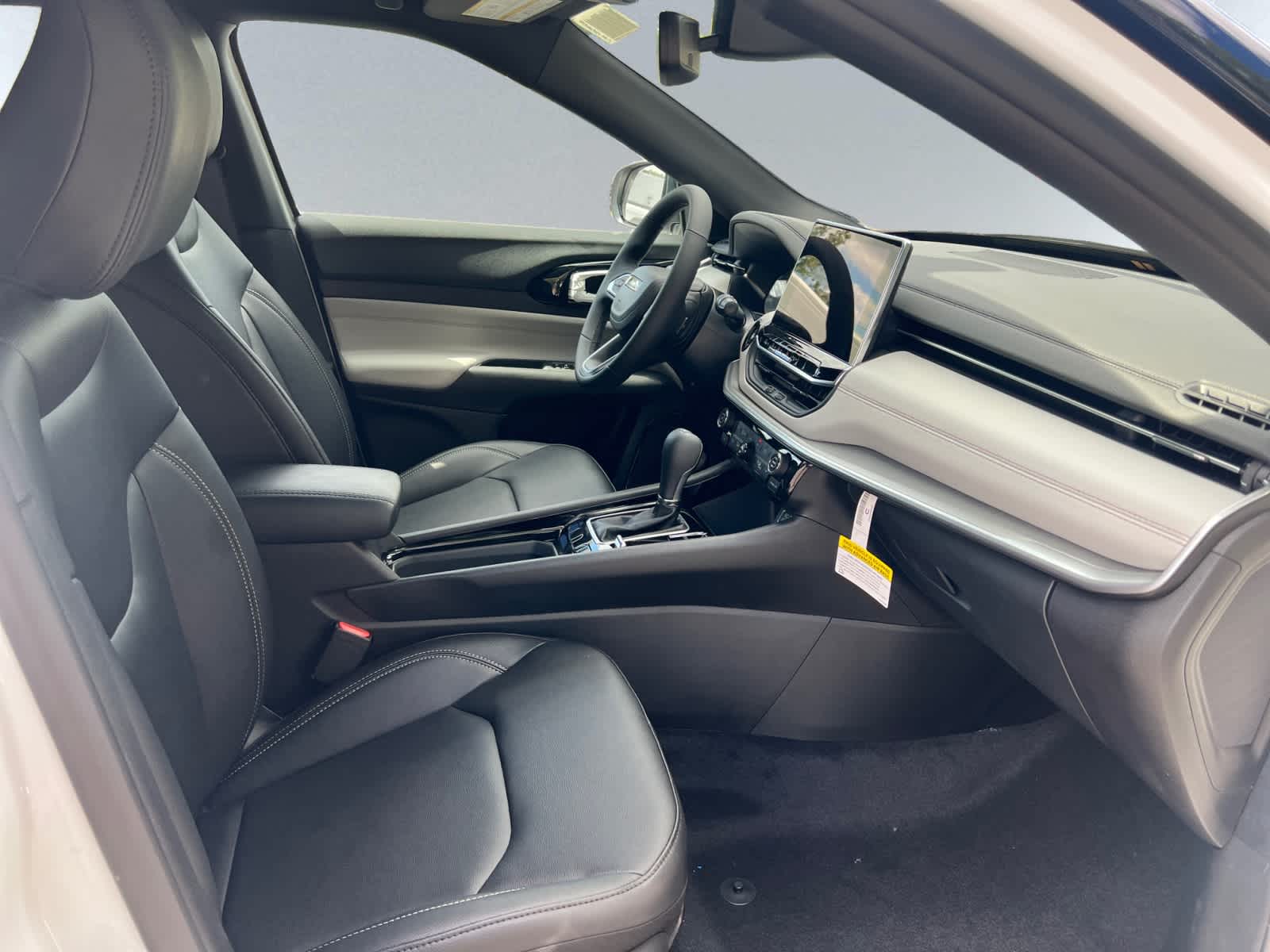 new 2025 Jeep Compass car, priced at $36,665