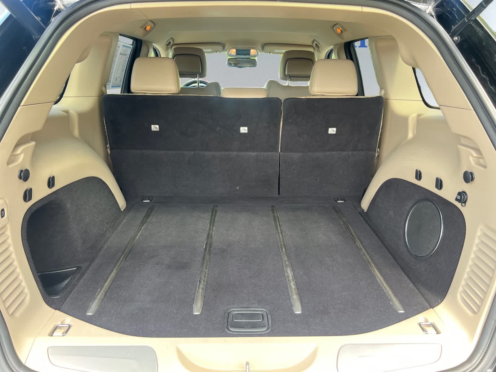 used 2014 Jeep Grand Cherokee car, priced at $15,598