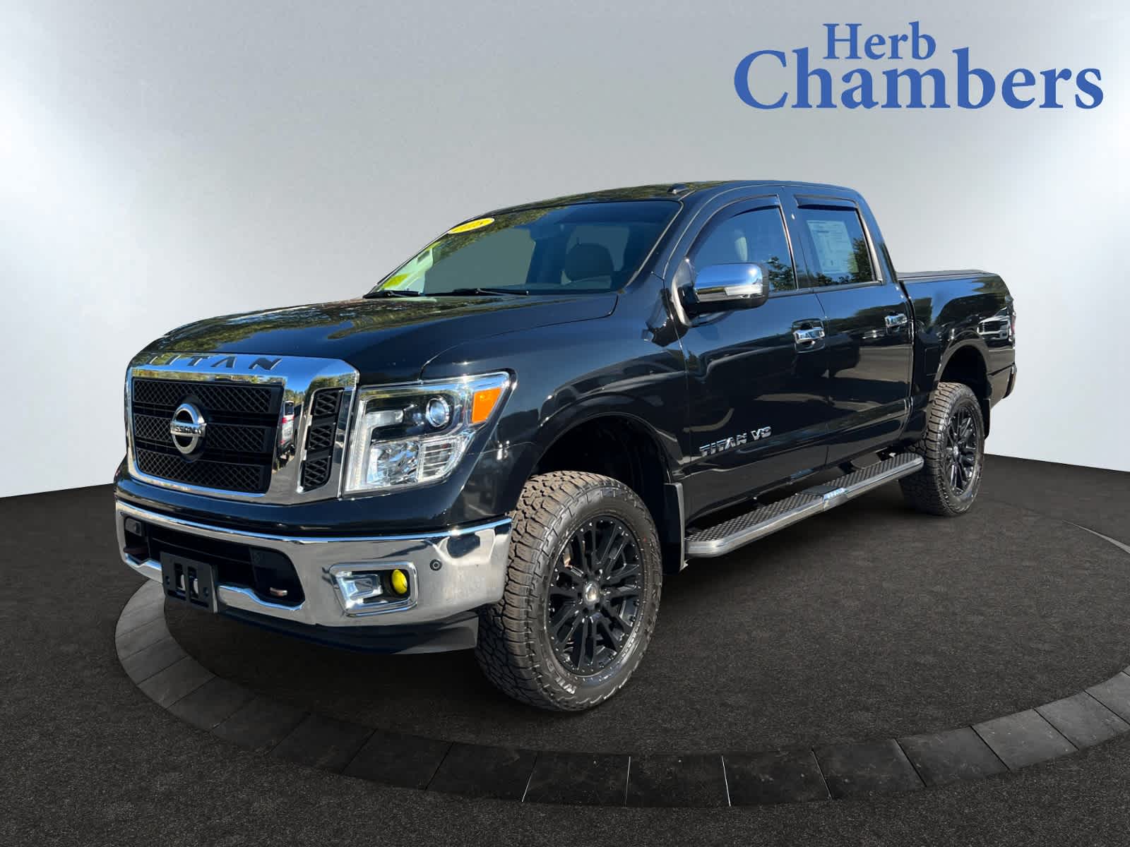 used 2018 Nissan Titan car, priced at $29,497
