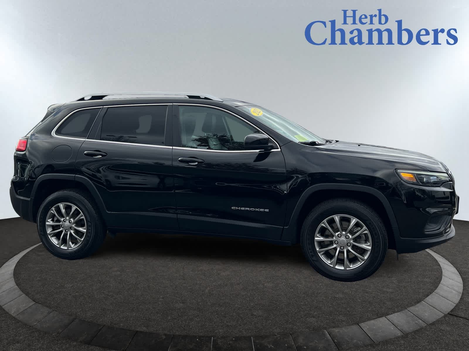 used 2021 Jeep Cherokee car, priced at $20,497