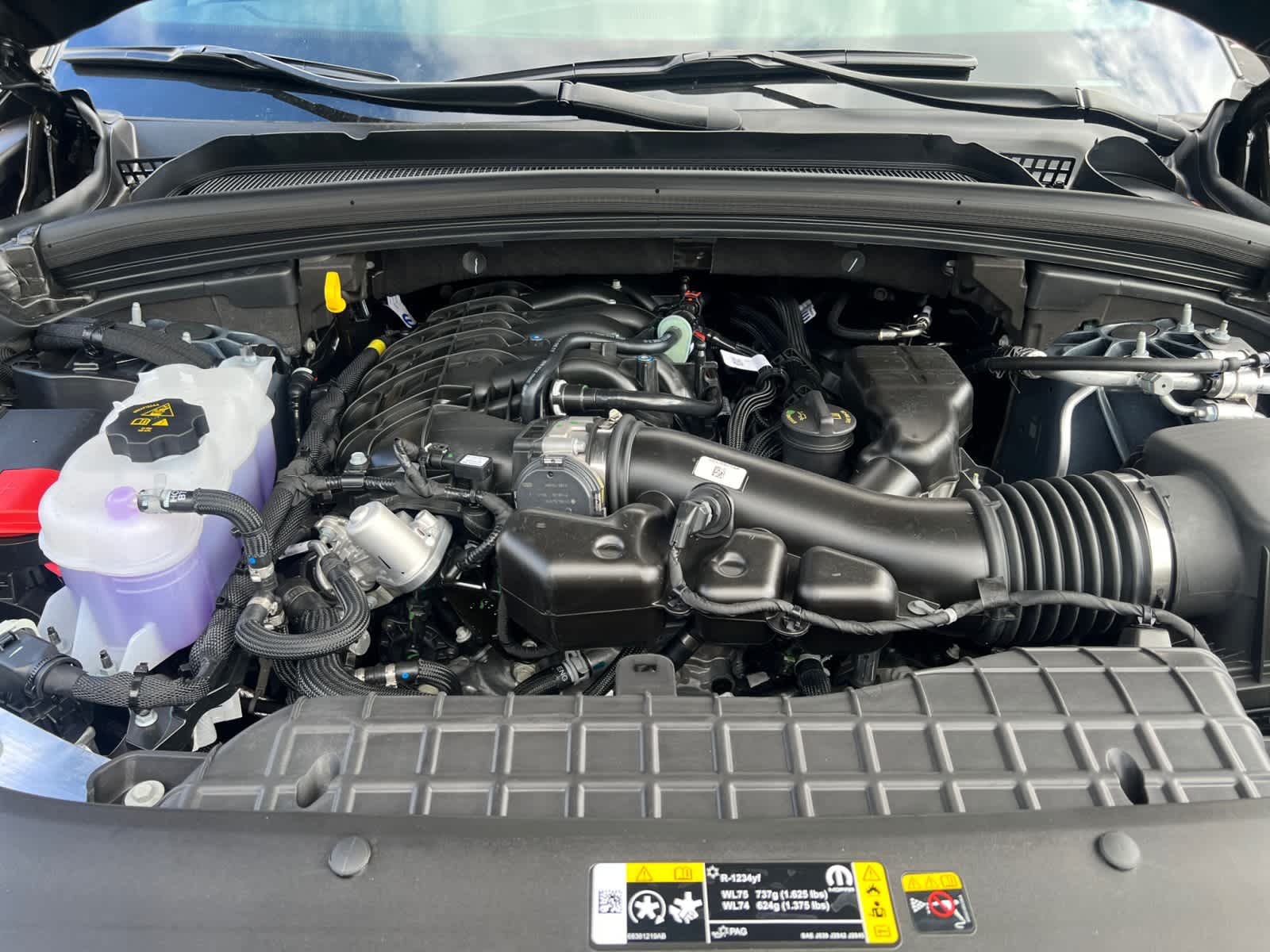 new 2025 Jeep Grand Cherokee car, priced at $44,275