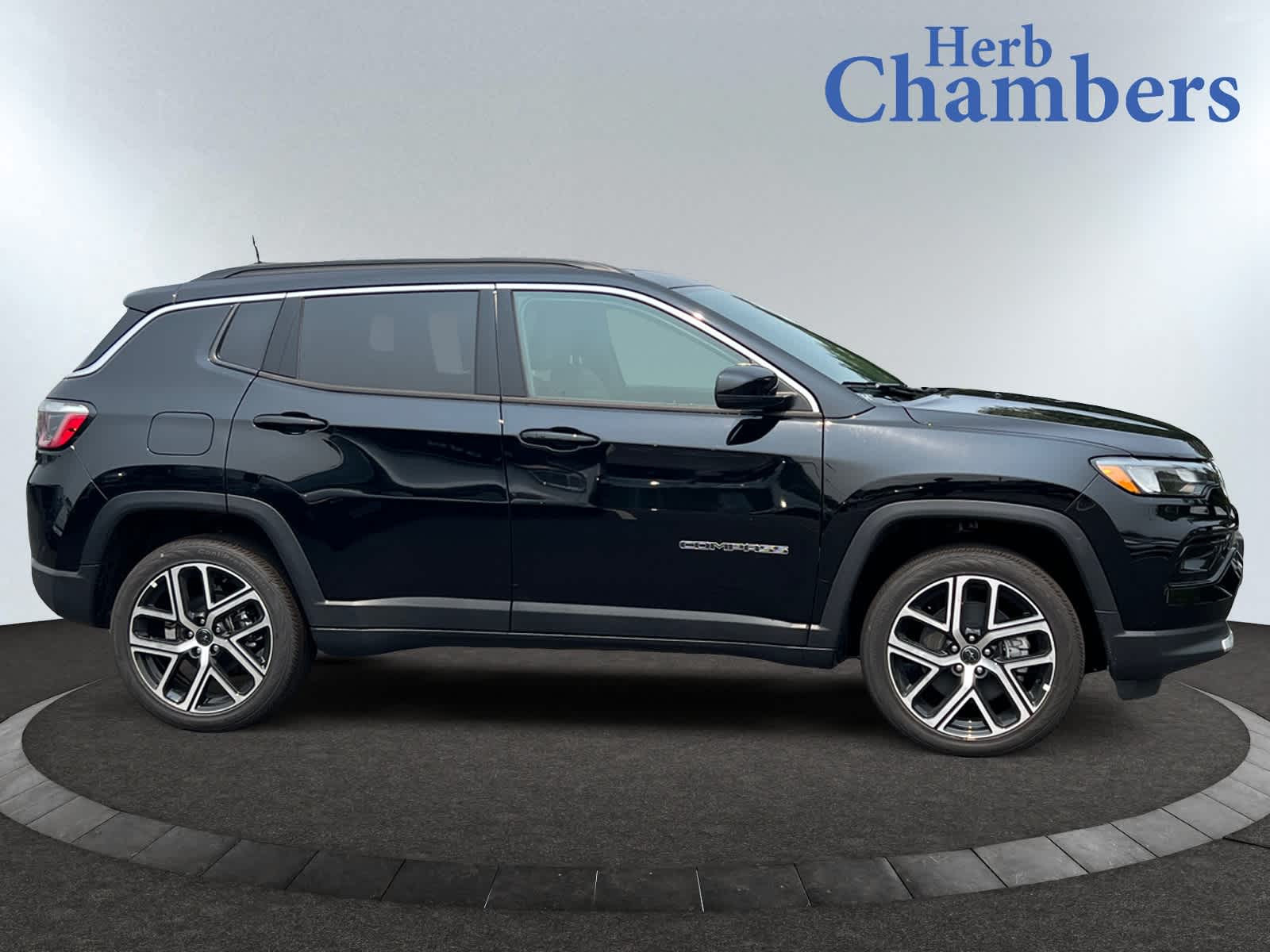new 2025 Jeep Compass car, priced at $37,260