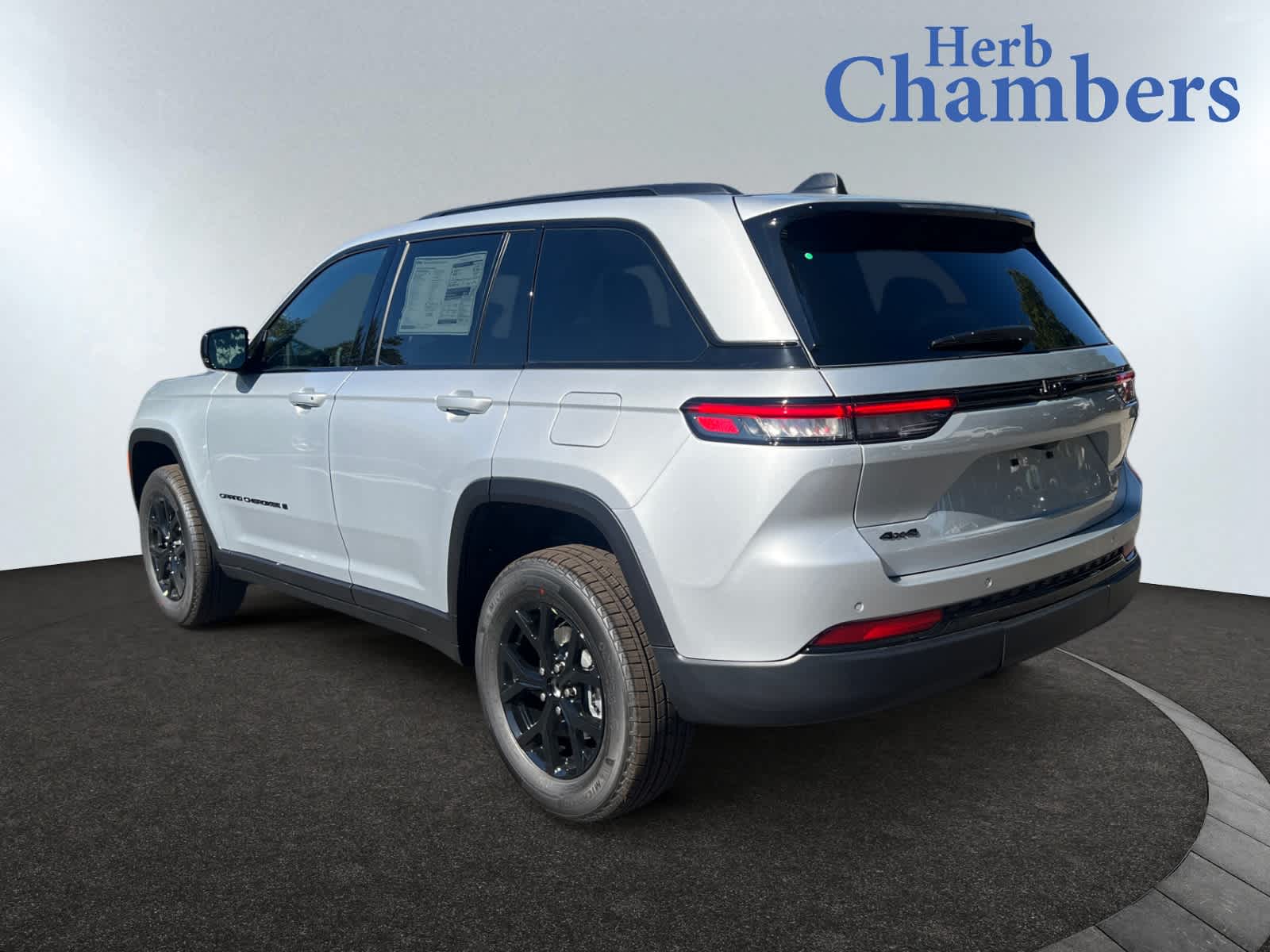 new 2025 Jeep Grand Cherokee car, priced at $42,630