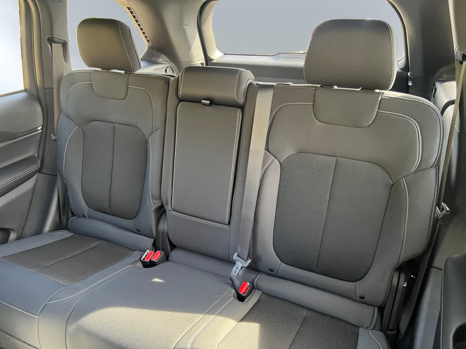 new 2025 Jeep Grand Cherokee car, priced at $37,680