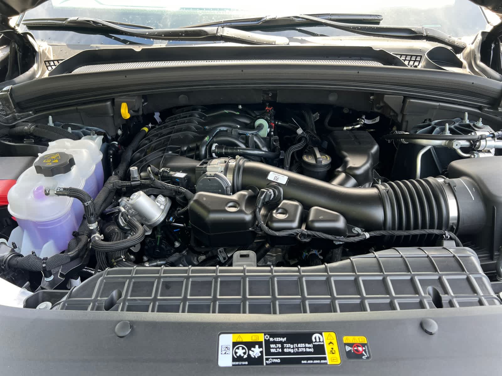 new 2025 Jeep Grand Cherokee car, priced at $41,370