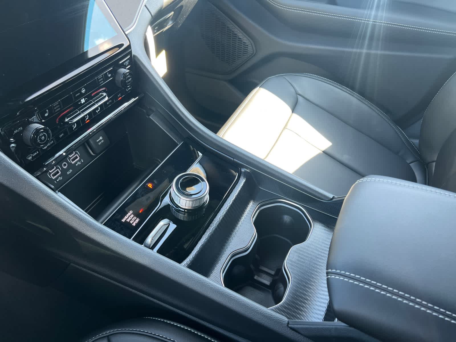 new 2025 Jeep Grand Cherokee car, priced at $45,910