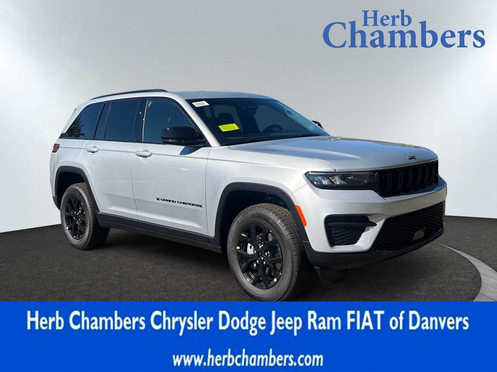 new 2025 Jeep Grand Cherokee car, priced at $42,630