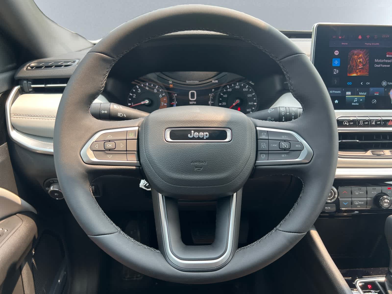 new 2025 Jeep Compass car, priced at $37,260