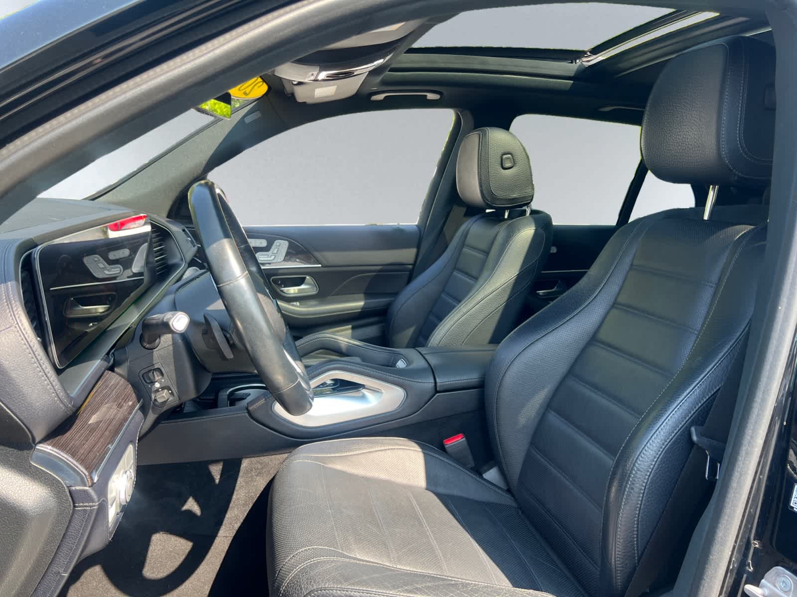 used 2020 Mercedes-Benz GLE 450 car, priced at $34,998