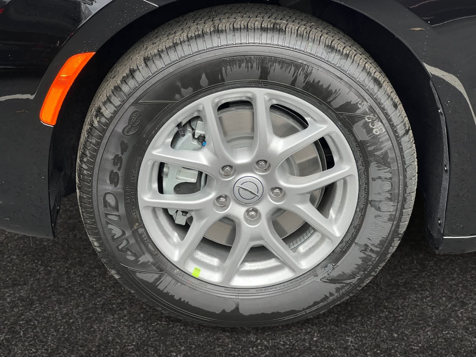 new 2026 Chrysler Pacifica car, priced at $45,865