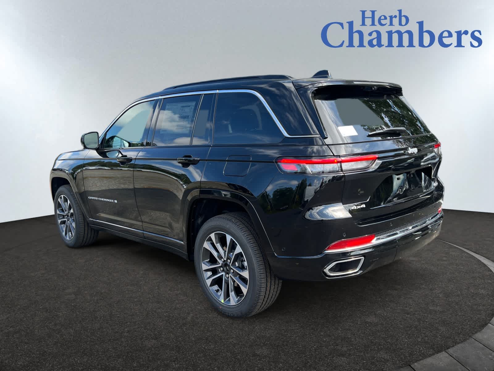 new 2025 Jeep Grand Cherokee car, priced at $65,125