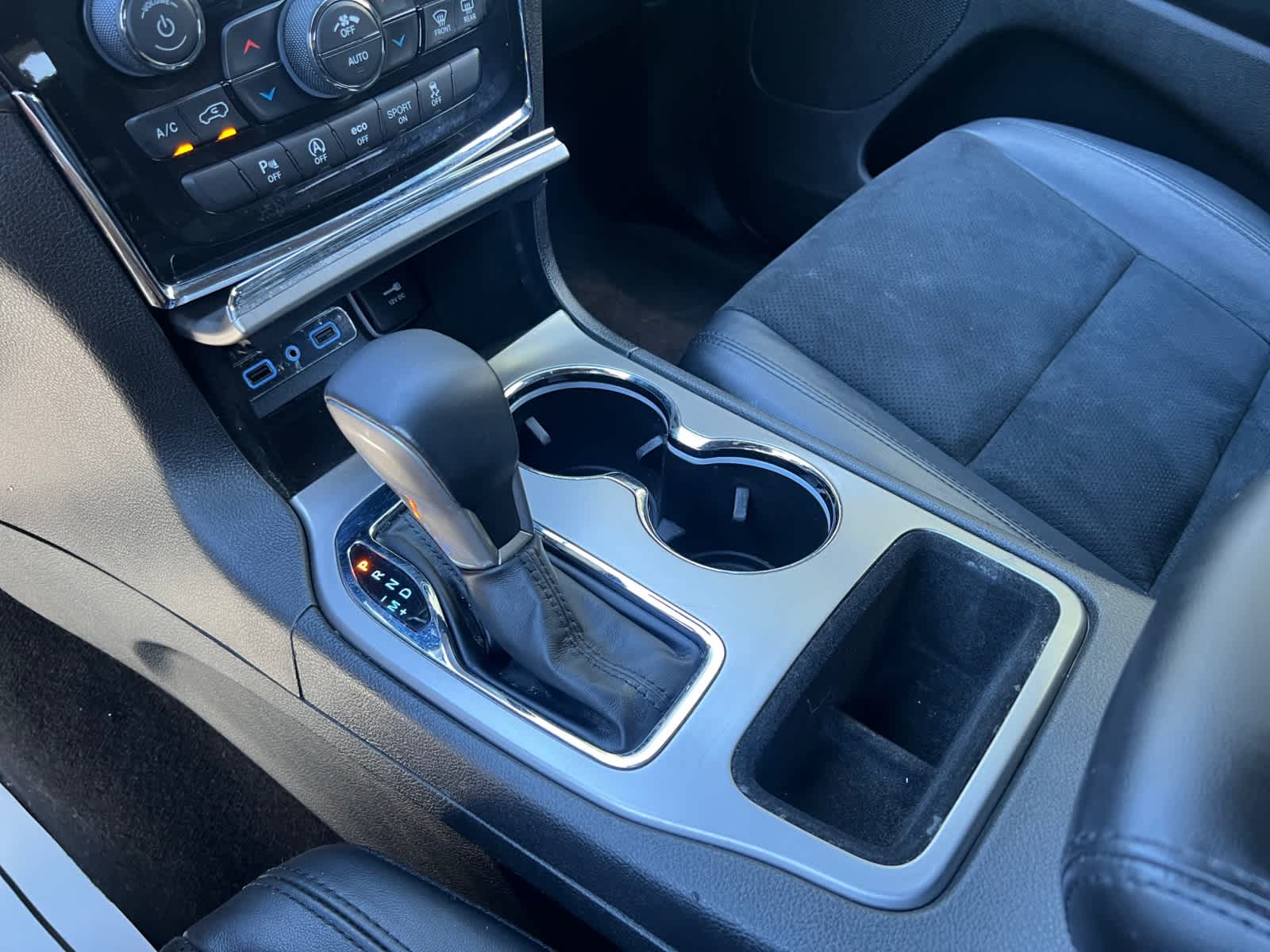 used 2021 Jeep Grand Cherokee car, priced at $20,497